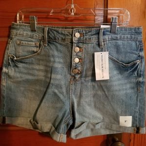 Old Navy High-Rise shorts Size 12